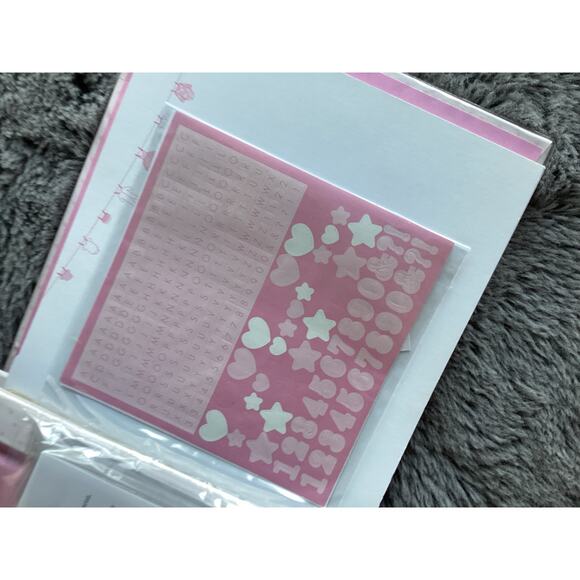 Pearhead Gingham Baby Memory Book Clean-Touch Ink Pad Pink - Picture 6 of 11
